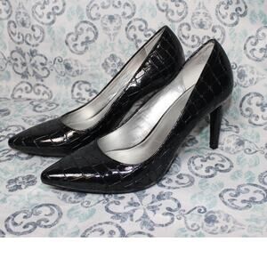 Bandolino heels Black Alligator Print Pumps 8.5M‎